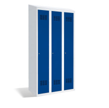 3-türiger Garderobenschrank mit Trennwand und integriertem Schrägdach, LOCKER H 3 BWM TOP SHELF