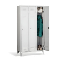 LOCKER CH 3 F - 3-türiger Garderobenschrank mit Füßen